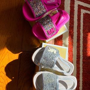 Michael Kors size 9 toddler slides